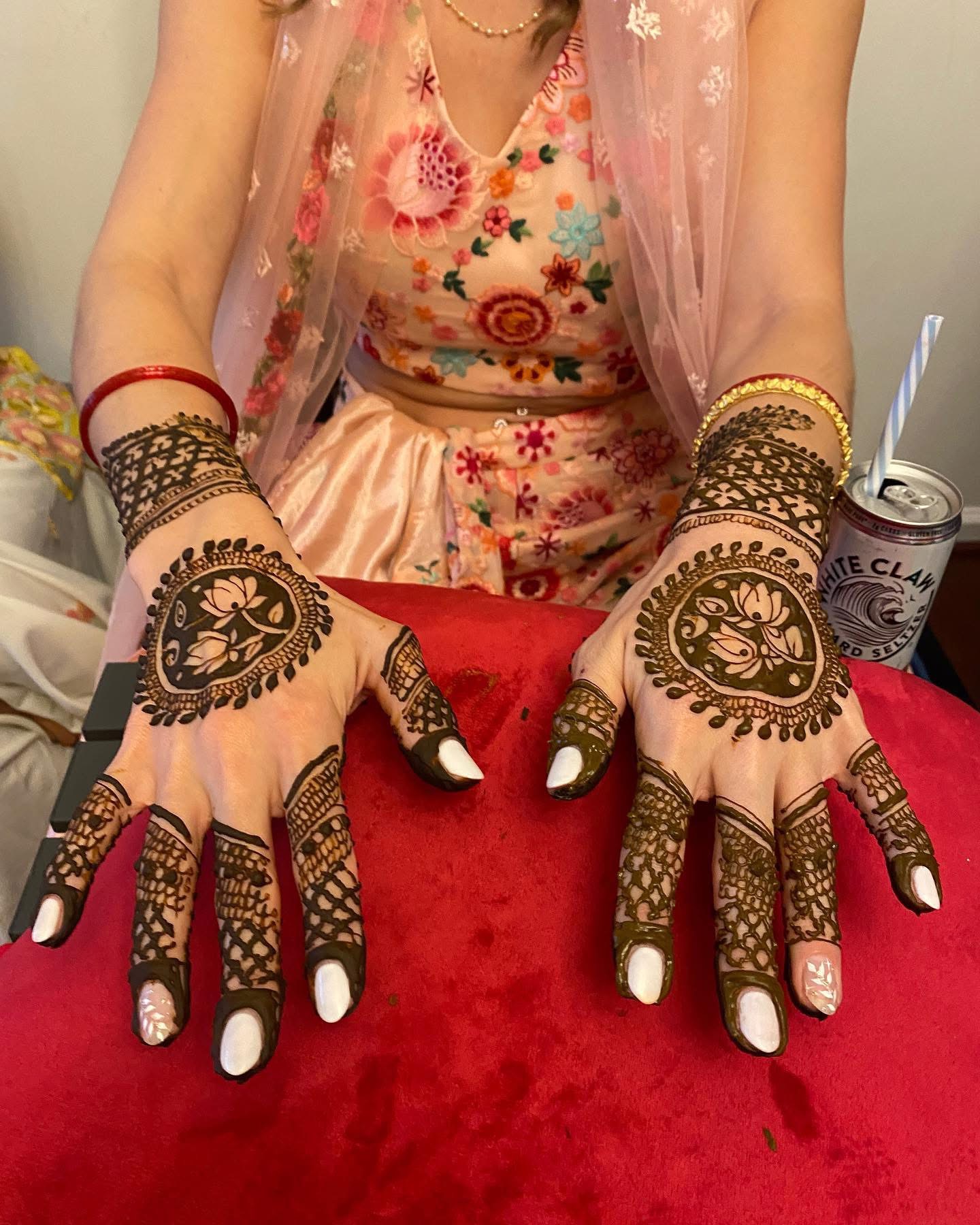 Bridal Henna Design 11