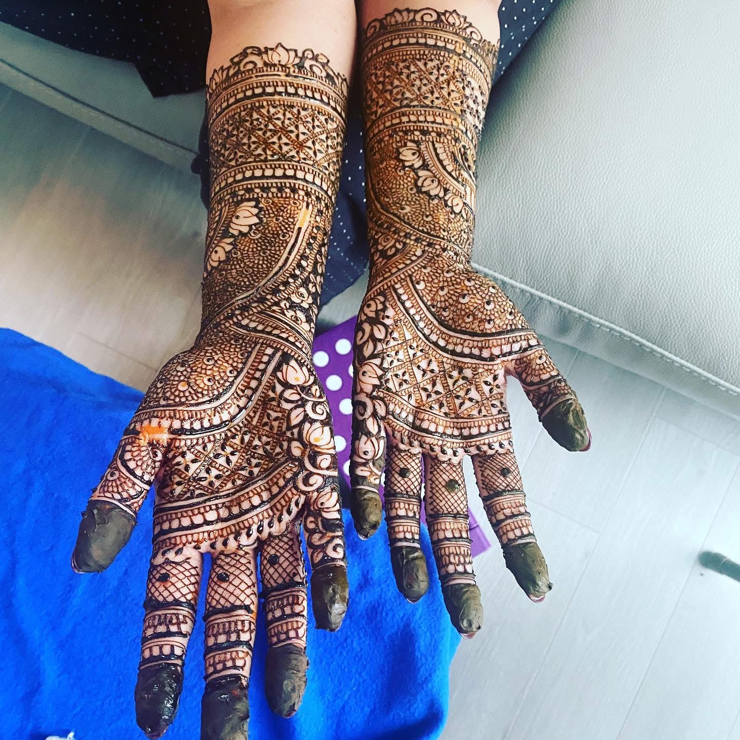 Bridal Henna Design 5